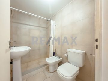 VENTA DEPARTAMENTO 2 DORM/COCHERA.ZONA CENTRO