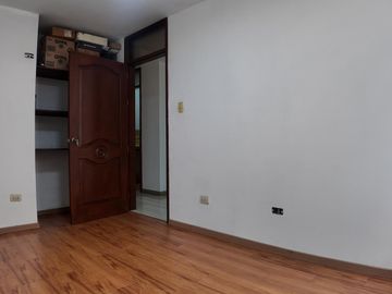Departamento en Santiago de Surco