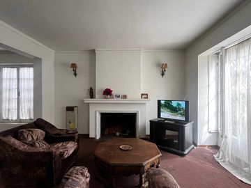 Casa en venta en LA REINA