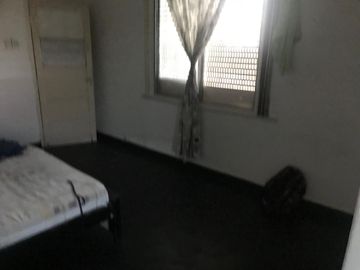 VENTA CASA  3 AMB EN BERNAL CON COCHERA DOBLE