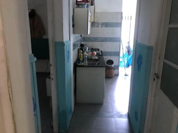 VENTA CASA  3 AMB EN BERNAL CON COCHERA DOBLE
