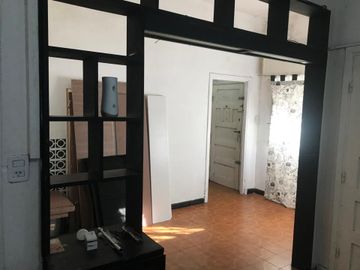 VENTA CASA  3 AMB EN BERNAL CON COCHERA DOBLE