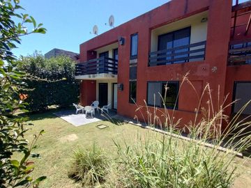 VENTA DEPTO 84 M2 2 DORM CALAMUCHITA. APTO CREDITO