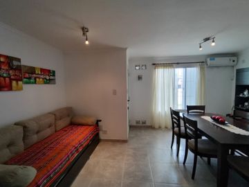 Venta Departamento 2 ambientes 100 metros del Mar