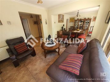 Casa en Venta en Av. Tobalaba