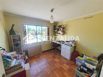Casa en Venta en Av. Tobalaba
