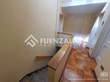 Casa en Venta en Av. Tobalaba