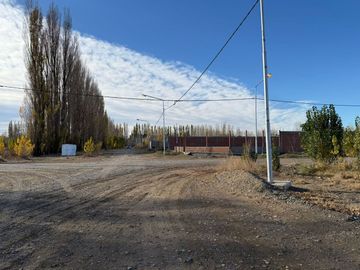 LOTE EN BARRIO LOS ALAMOS
