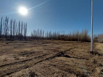 LOTE EN BARRIO LOS ALAMOS