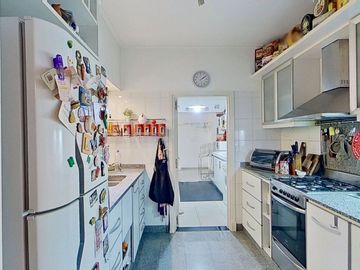 Increible casa 4 ambientes en Varela