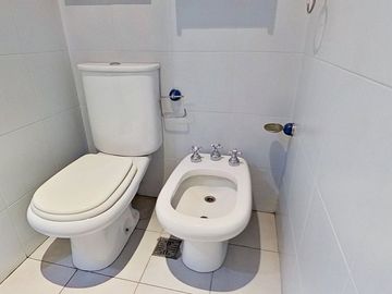 Increible casa 4 ambientes en Varela