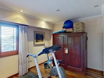 Increible casa 4 ambientes en Varela