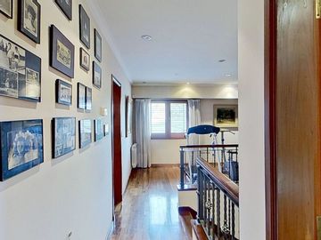 Increible casa 4 ambientes en Varela