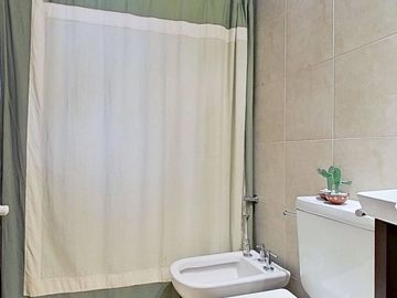 Increible casa 4 ambientes en Varela