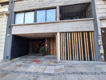VENTA DEPARTAMENTO 3 AMBIENTES COCHERA P.CHACABUCO