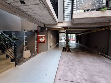 VENTA DEPARTAMENTO 3 AMBIENTES COCHERA P.CHACABUCO