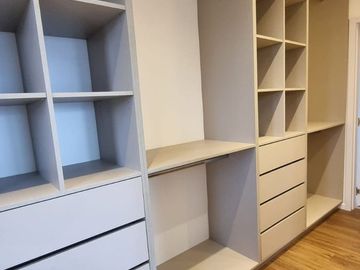 VENTA CASA 5AMB c/DEP LOTE INTERNO CARPINCHOS