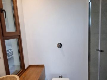 VENTA CASA 5AMB c/DEP LOTE INTERNO CARPINCHOS