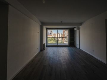 DEPARTAMENTO EN VENTA EN CABALLITO DE 4 AMBIENTES