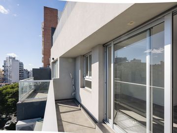 DEPARTAMENTO EN VENTA EN CABALLITO DE 4 AMBIENTES