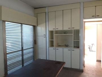 CASA MULTIFAMILIAR VENTA 4 AMB VILLA LUZURIAGA