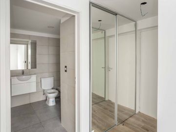 Venta Depto 2 amb con balcón a estrenar Belgrano
