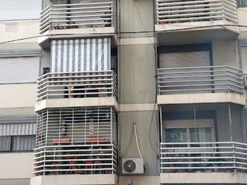 Venta PB 3 dormitorios + 2 Patios + Cochera