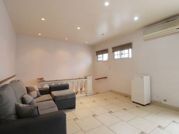 OPORTUNIDAD:PH 3 AMB + PATIO + BALCÓN SIN EXPENSAS