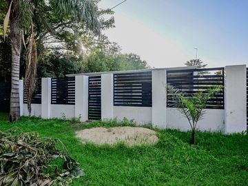 Venta Casa Quinta 4 Amb. con Pileta, Pontevedra