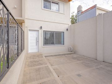 CASA DUPLEX A ESTRENAR EL PALOMAR - APTO CRÉDITO