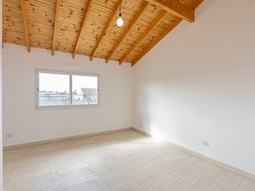 CASA DUPLEX A ESTRENAR EL PALOMAR - APTO CRÉDITO
