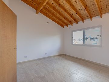 CASA DUPLEX A ESTRENAR EL PALOMAR - APTO CRÉDITO