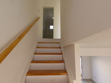 DUPLEX A ESTRENAR CON COCHERA APTO CRÉDITO-CUOTAS