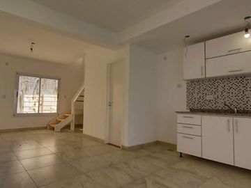 DUPLEX A ESTRENAR CON COCHERA APTO CRÉDITO-CUOTAS