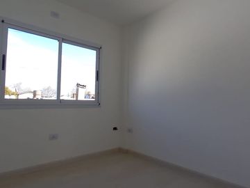 DUPLEX A ESTRENAR CON COCHERA APTO CRÉDITO-CUOTAS