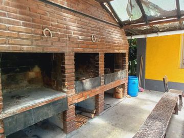HERMOSA QUINTA EN VENTA CON POSIBILIDAD DE PERMUTA