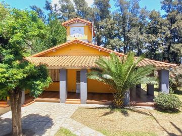 HERMOSA QUINTA EN VENTA CON POSIBILIDAD DE PERMUTA