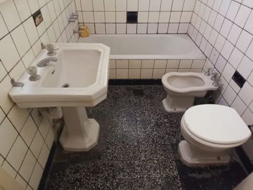 HERMOSA QUINTA EN VENTA CON POSIBILIDAD DE PERMUTA