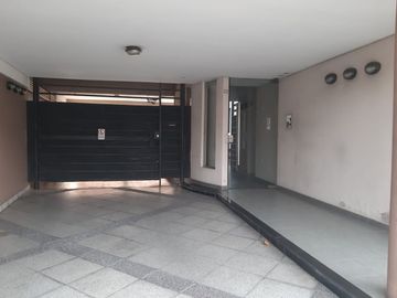 VENTA DEPARTAMENTO 2 AMB. EN SAN ISIDRO CENTRO