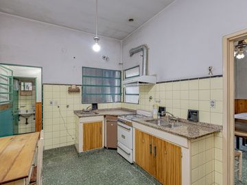 Venta Casa 4 ambientes Palomar jardin parrilla