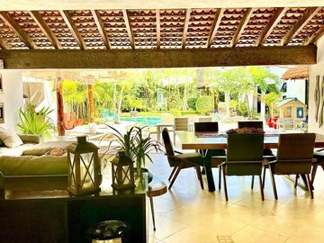 HERMOSA CASA EN VENTA EN MONTEBELLO