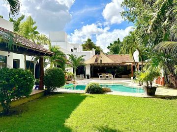 HERMOSA CASA EN VENTA EN MONTEBELLO