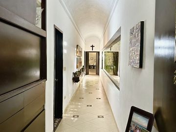 HERMOSA CASA EN VENTA EN MONTEBELLO