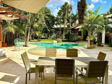 HERMOSA CASA EN VENTA EN MONTEBELLO