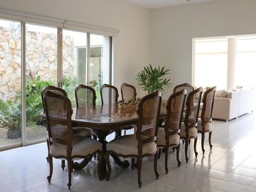 Residencia en VENTA Montes de Amé – Diseño, Exclusividad y Confort