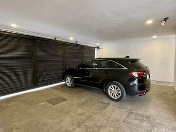 Nueva Residencia de Lujo en Montebello | Espacios Exclusivos y Diseño Impecable