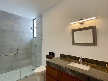 Nueva Residencia de Lujo en Montebello | Espacios Exclusivos y Diseño Impecable