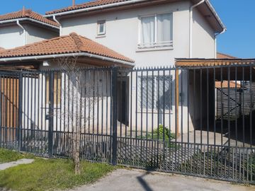 VENTA CASA 3HAB 3BA PADRE HURTADO