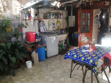COMODA CASA A LA VENTA EN CONCHALI