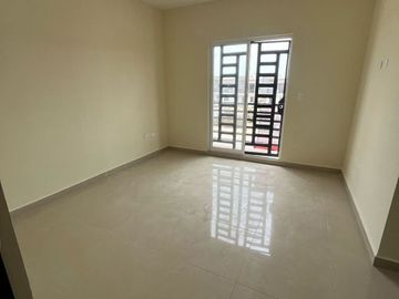 CASA EN VENTA EN FRACC. LOS MEZCALES, CULIACAN, SINALOA